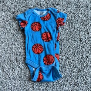 Onesies Brand By Gerber Basketball Theme Bodysuit Size 0-3m
